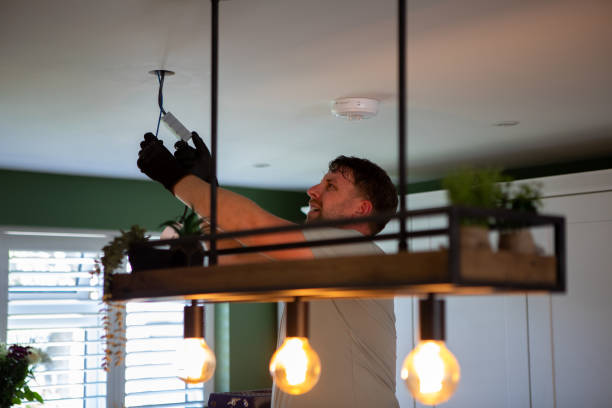Best Licensed Electrician  in Tieton, WA